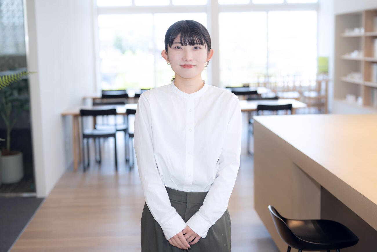 手林 奈央