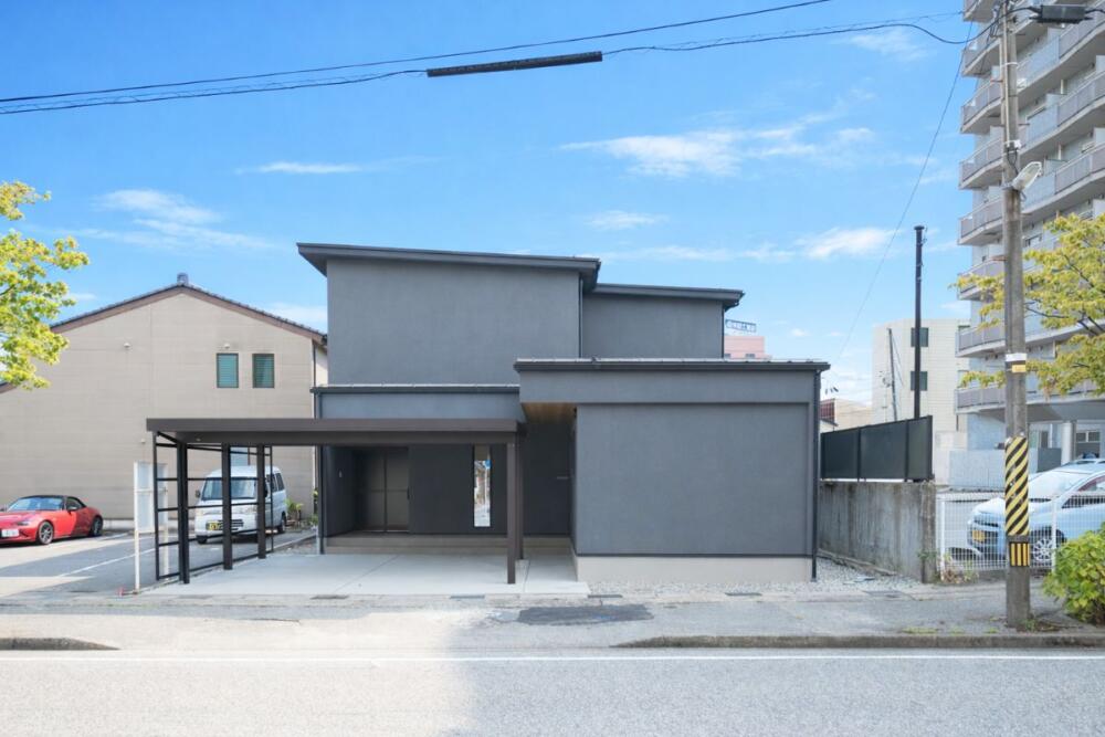 44坪 6LDK｜家族のつながりと自分時間を叶える二世帯住宅