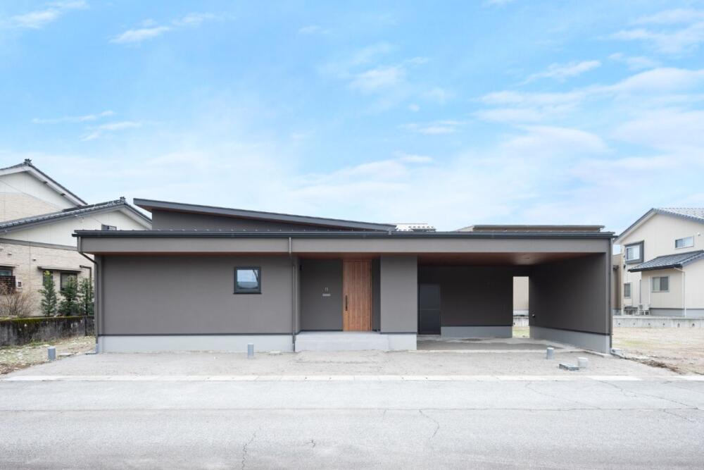 33坪 3LDK｜平屋×インナーガレージ の「これ欲しかった」が詰まった家